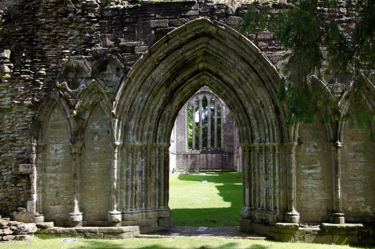 Inchmahome Priory