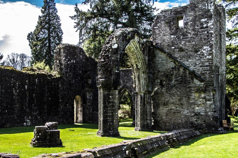 Inchmahome Priory