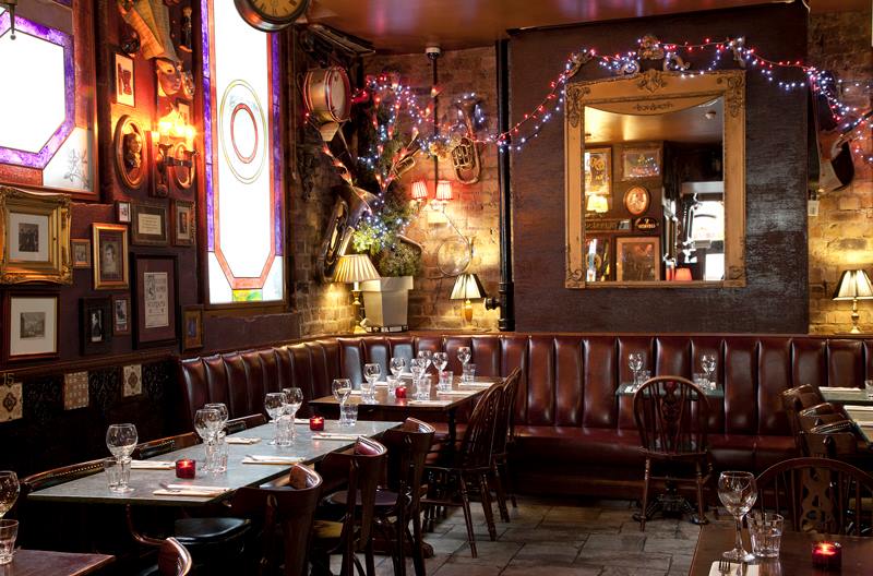 1016717_528552460532853_1295974886_n