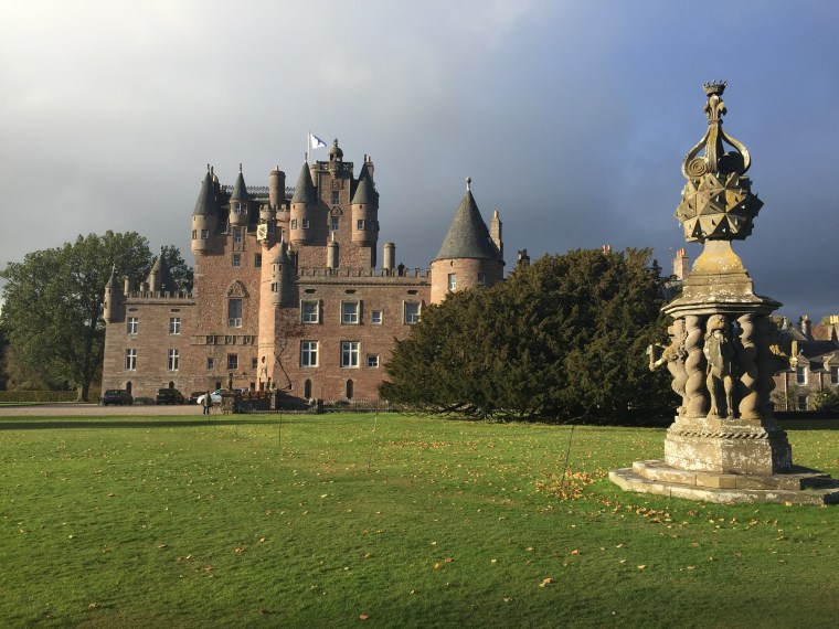 Glamis-Caslte-Donatella Marchi