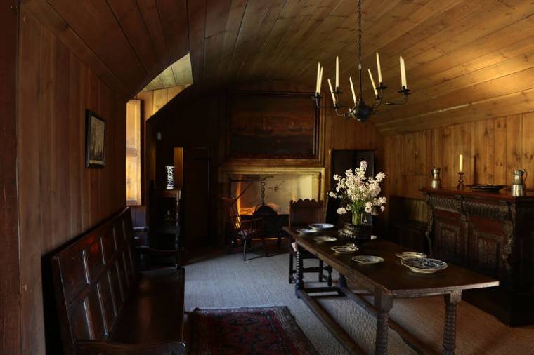 culross-palace-hall-0218_74030d75633b733c59b6042fd3133195