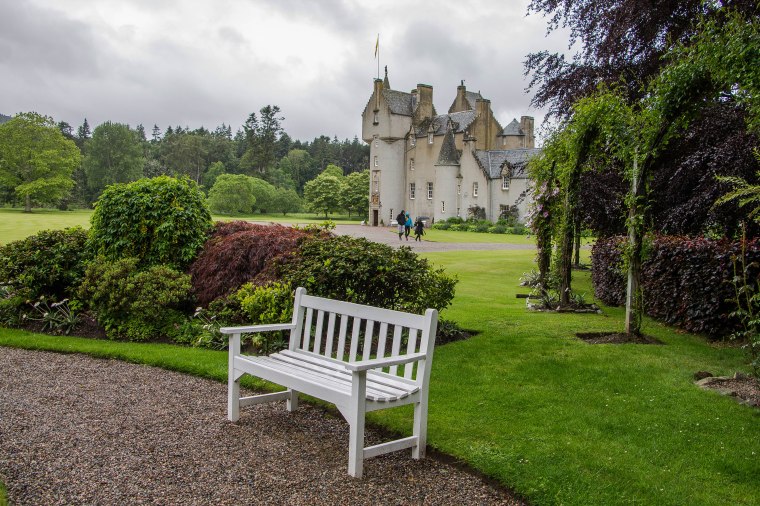 Ballindalloch Castle-BeatriceRoat