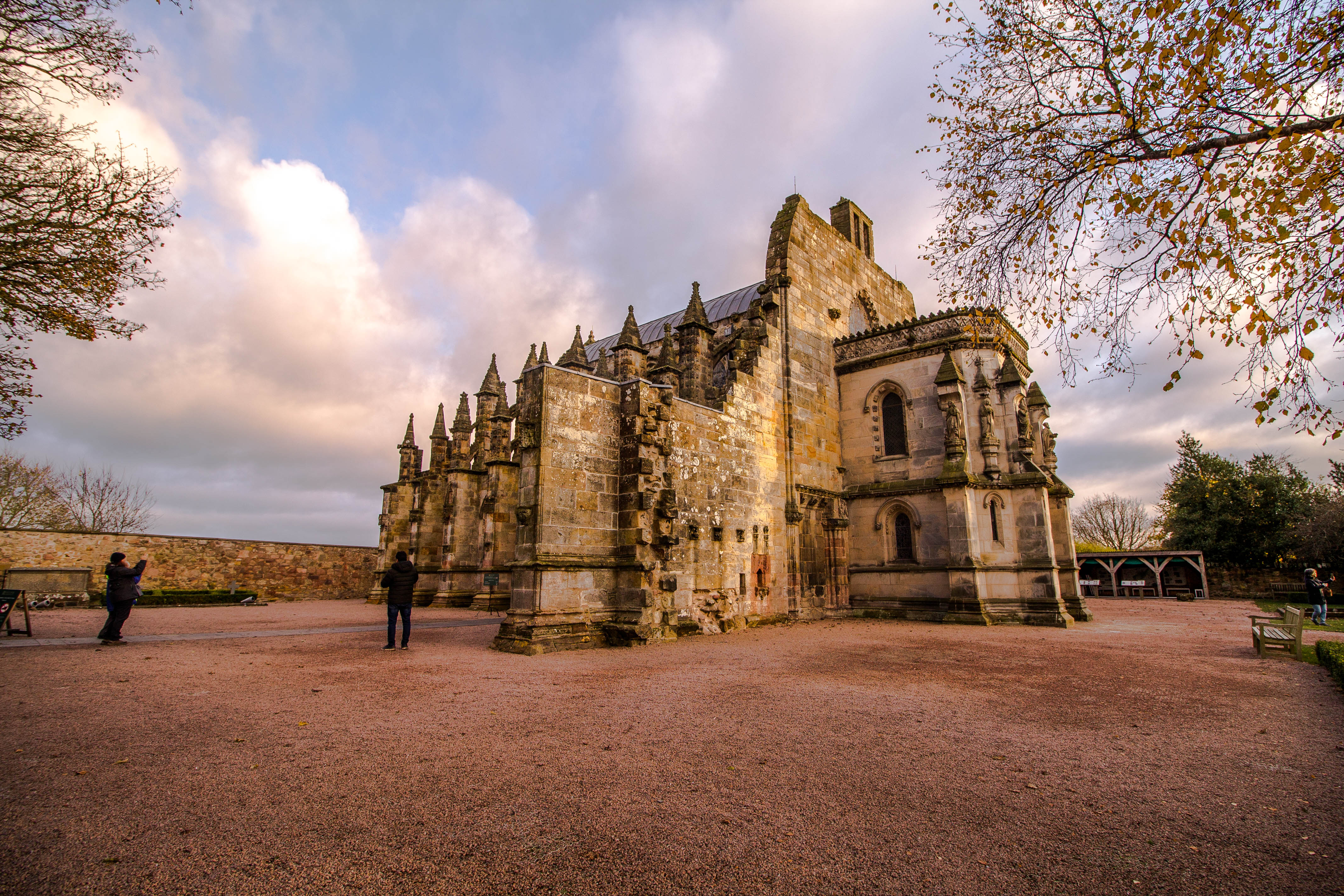 Rosslyn-Chapel-Scotland-BeatriceRoat